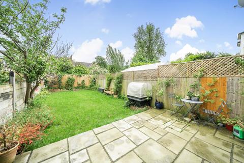 74 Wiverton Road, London, SE26 5HZ