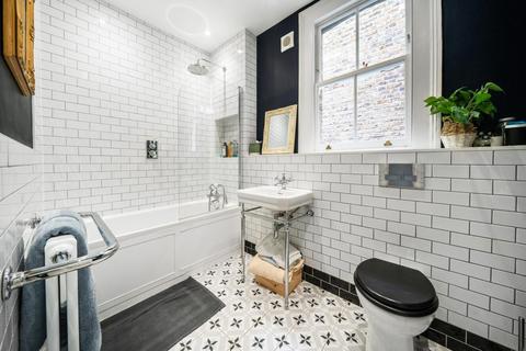 74 Wiverton Road, London, SE26 5HZ