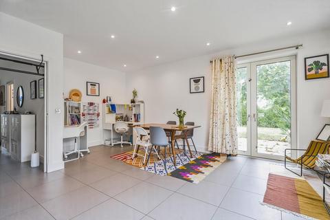 4 bedroom end of terrace house for sale, Lawrie Park Crescent, Sydenham