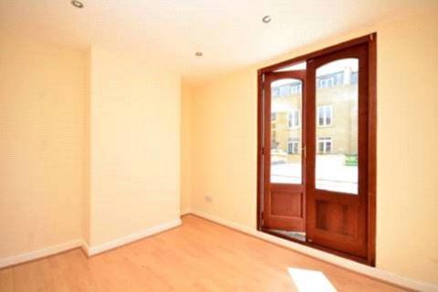 1 bedroom flat for sale, Choumert Road, Peckham Rye, London, London, SE15 4SE