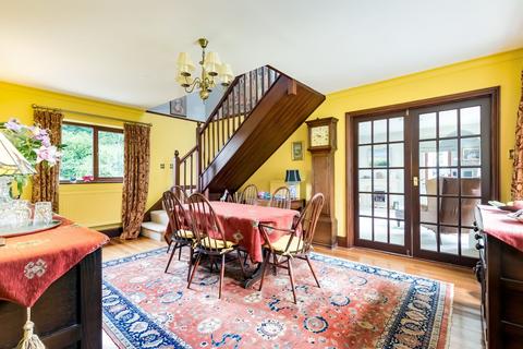 4 bedroom detached house for sale, Wotton Road, Dursley GL11