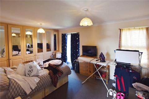 4 bedroom terraced house for sale, Cavell Drive, Bishop's Stortford, Hertfordshire