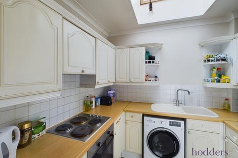 1 bedroom apartment for sale, New Haw Road, Addlestone, Surrey, KT15