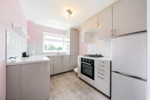 2 bedroom apartment for sale, Mitcham, Surrey CR4