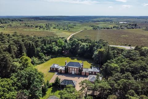 5 bedroom detached house for sale, Stoney Cross, Lyndhurst, Hampshire, SO43