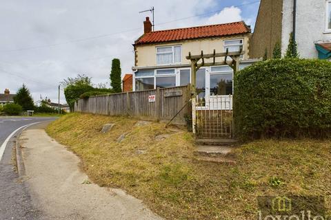 3 bedroom semi-detached house for sale, Hogsthorpe Road, Alford LN13