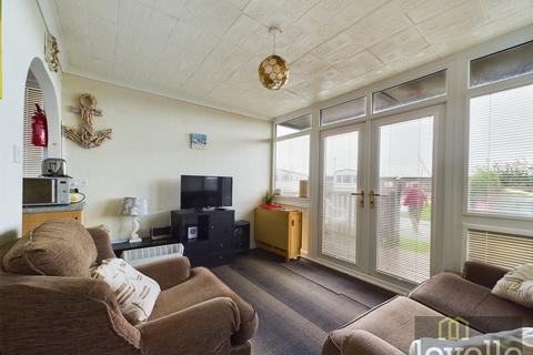 2 bedroom chalet for sale, Mablethorpe Chalet Park , Mablethorpe LN12