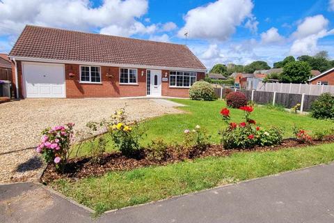 3 bedroom detached bungalow for sale, Mumby Road , Huttoft LN13