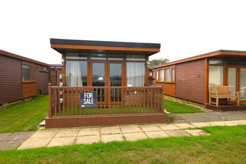 2 bedroom park home for sale, Off Links Avenue, Mablethorpe LN12