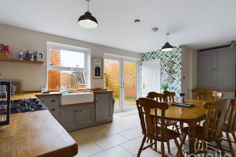 5 bedroom character property for sale, Park Road East, Sutton on Sea LN12