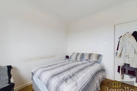 3 bedroom flat for sale, Queens Park Flats, Mablethorpe LN12