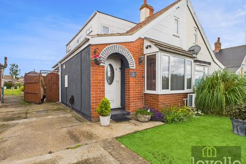 2 bedroom semi-detached bungalow for sale, St Andrews Road, Mablethorpe LN12