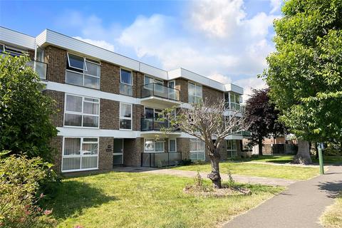 2 bedroom apartment for sale, St. Floras Road, Littlehampton, West Sussex