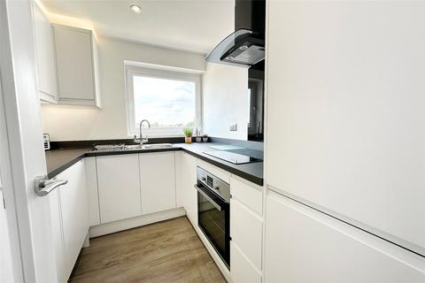 2 bedroom apartment for sale, St. Floras Road, Littlehampton, West Sussex