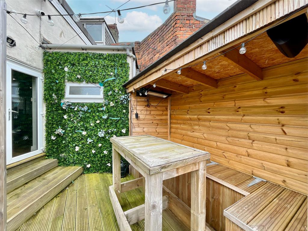 Rear Courtyard