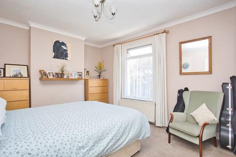 3 bedroom end of terrace house for sale, Station Road, Walmer, CT14