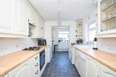 3 bedroom end of terrace house for sale, Station Road, Deal, CT14