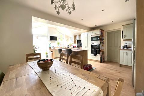 123 Beaconside, South Shields, NE34 7PT