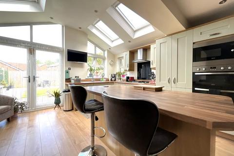 123 Beaconside, South Shields, NE34 7PT