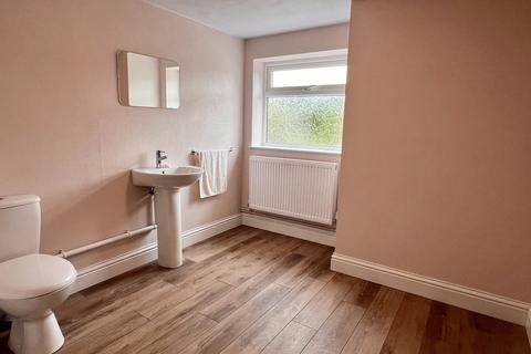 28 New Road, Llandovery, SA20 0ED