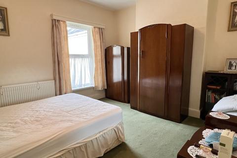 28 New Road, Llandovery, SA20 0ED