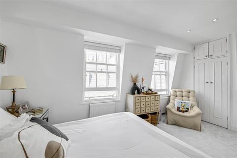 2 bedroom flat for sale, London W8