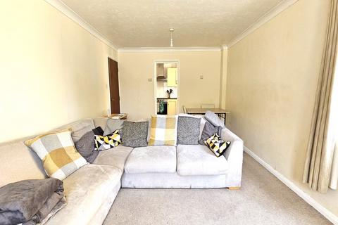 2 bedroom flat to rent, Cherry Court, Sidcup DA14