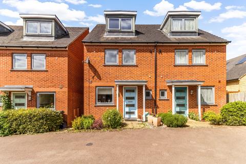 3 bedroom semi-detached house for sale, Graces Field, Stroud, Gloucestershire, GL5