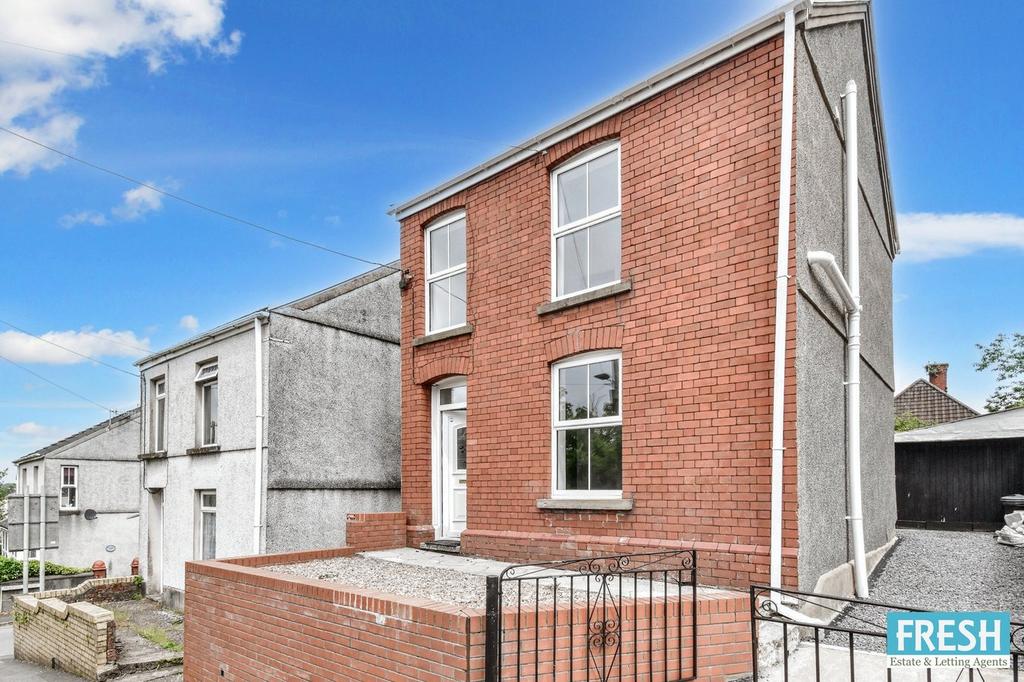 Mount Street, Gowerton, Swansea, SA4 3 bed detached house for sale £