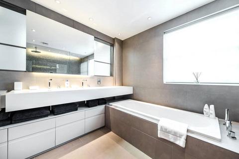 3 bedroom flat for sale, Regency Terrace, South Kensington, London