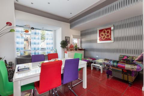 8 bedroom end of terrace house for sale, St. Albans Road, Lytham St. Annes, FY8