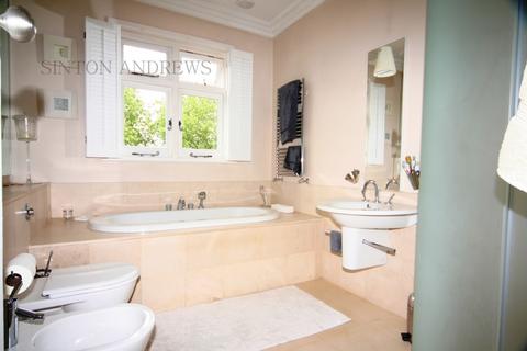 5 bedroom house for sale, Summerfield Road, Ealing, W5