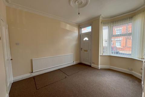 3 bedroom terraced house to rent, Oban Street, Newfoundpool LE3