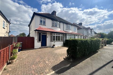 3 bedroom semi-detached house to rent, Argyle Avenue, Hounslow, TW3