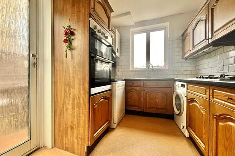 undefined, Argyle Avenue, Hounslow, TW3