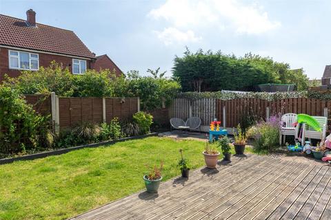 2 bedroom semi-detached house for sale, Mill Pit Lane, Rothwell, Leeds, West Yorkshire