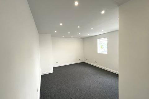 Studio to rent, Flat 2, Brentford TW8