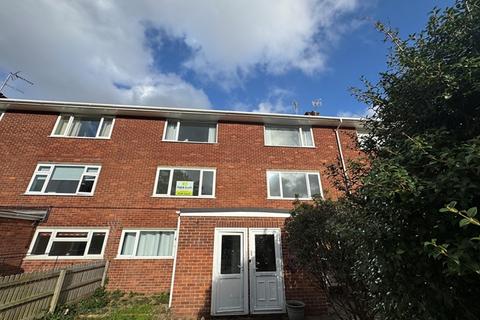 undefined, Topsham - Popular purpose built top floor flat with lovely views