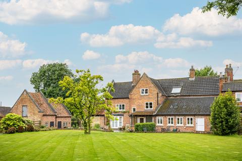 4 bedroom cottage for sale, Hecadeck Cottage, Church End, Nether Broughton