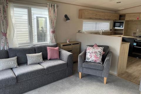 2 bedroom lodge for sale, Lossiemouth Holiday Park