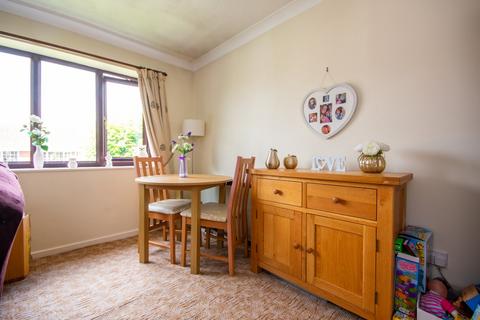 36 Highfields, Burntwood, WS7 9DB