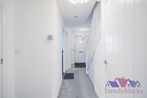 8 Tyndal Way, Dartford, DA1 5SQ