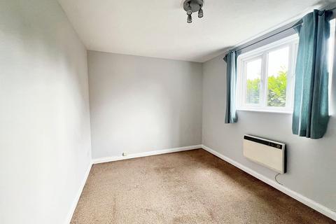 undefined, Lynmouth Crescent, Milton Keynes MK4
