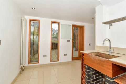 2 bedroom cottage for sale, Cotmandene, Dorking, Surrey