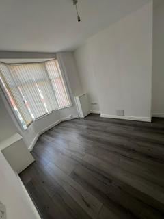 3 bedroom end of terrace house to rent, Imrie Street, Liverpool L4