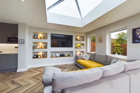 3 Delph Drive, Burscough, Ormskirk, L40 5BD