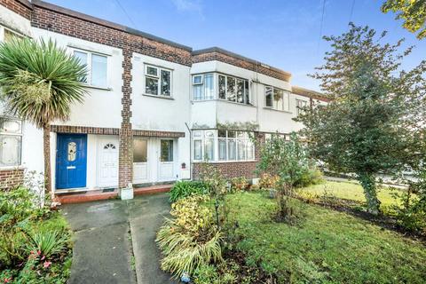 2 bedroom apartment for sale, Rochford Road, Southend-on-Sea, Essex, SS2