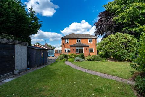 5 bedroom detached house for sale, Cliffan, Sleaford Road, Boston