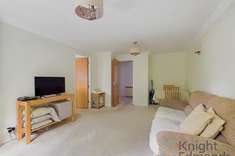 2 bedroom flat for sale, River Bank Close, Maidstone, ME15