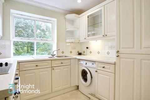 2 bedroom flat for sale, River Bank Close, Maidstone, ME15